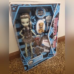 Monster High Frankie Stein Doll 2021